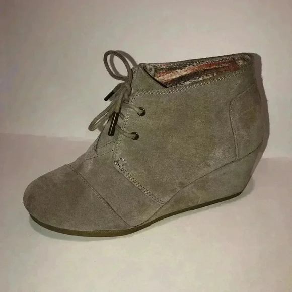 Toms Shoes - TOMs Womens Desert Wedge Booties Size 8 Taupe Suede